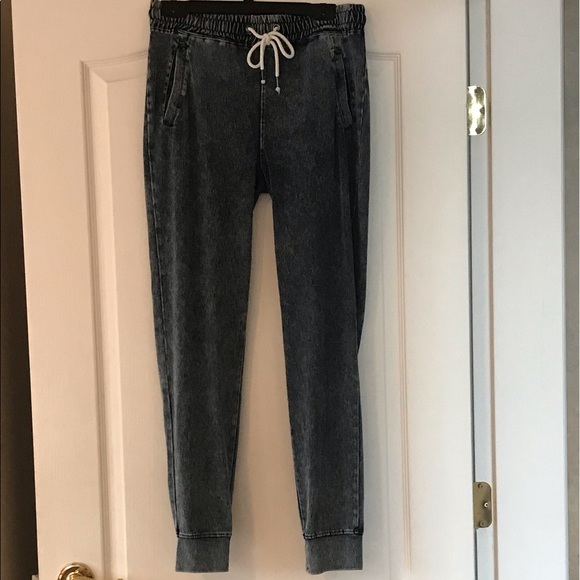 SOLD NWOT Denim Look Joggers ~ Ardene - Picture 2 of 8